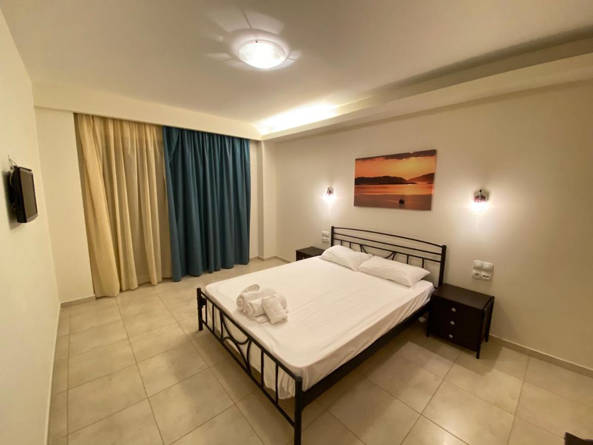 קסטרוסיקיה Ocean Hotel Resort מראה חיצוני תמונה